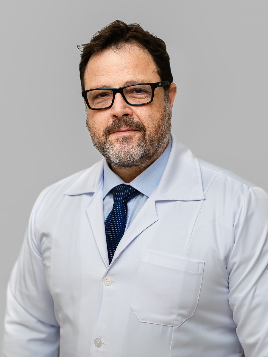 Ricardo Munhoz da Rocha Guimarães
16688 CRM/PR
Especialidade
Ne