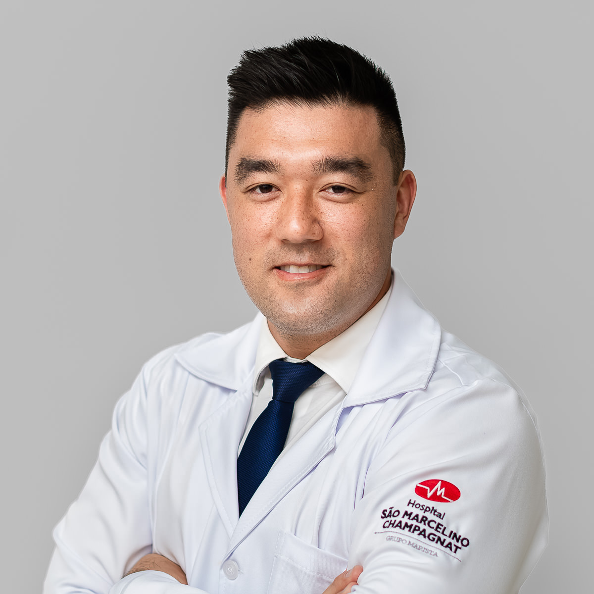 Felipe Ikeda Imai
39802 CRM/PR
Especialidade
Ortopedia / Traumat